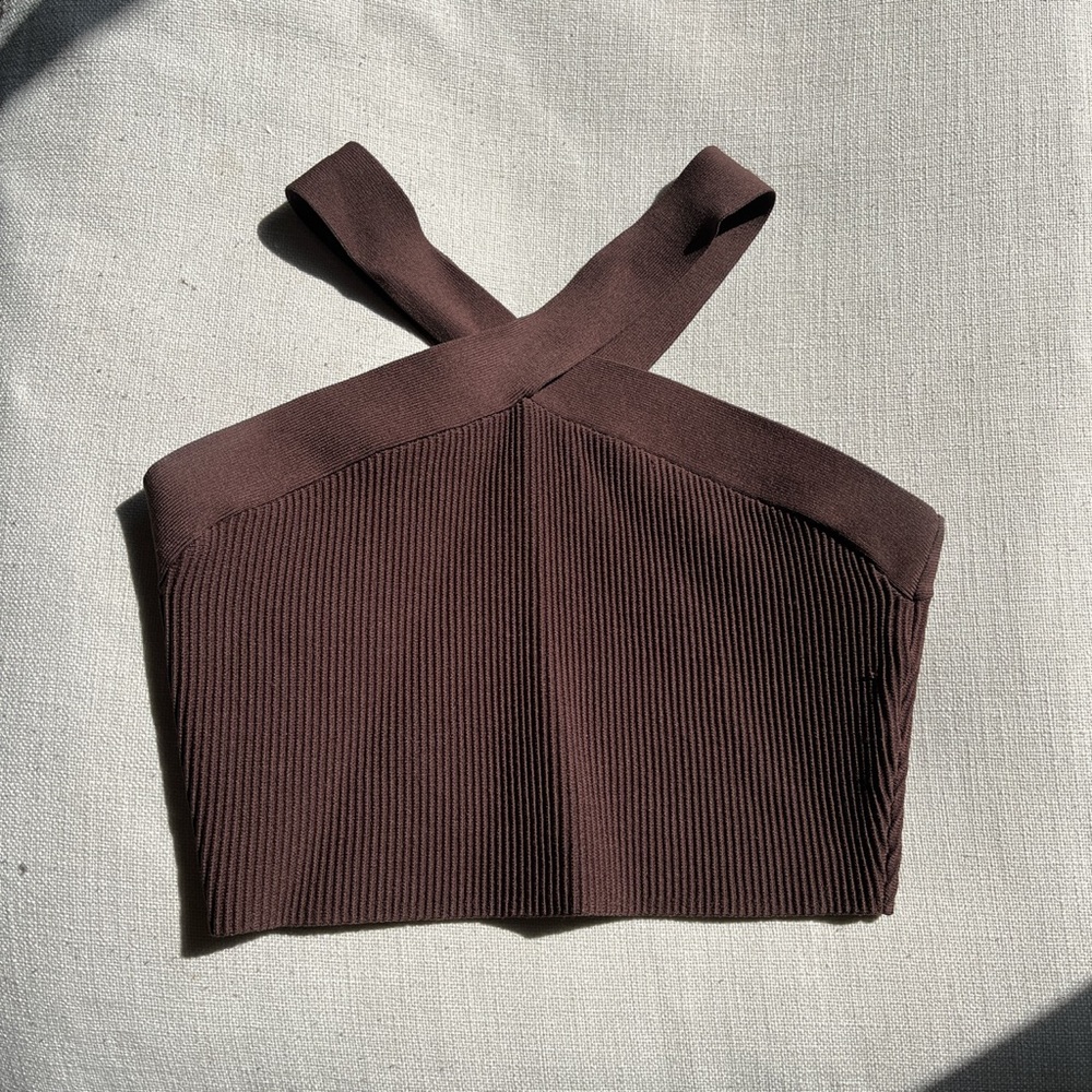 Aritzia Babaton Sculpt Knit Criss Cross Tank